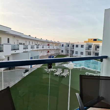 Sun & Pool *