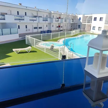 Sun & Pool Apartament *