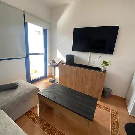 Sun & Pool Apartament