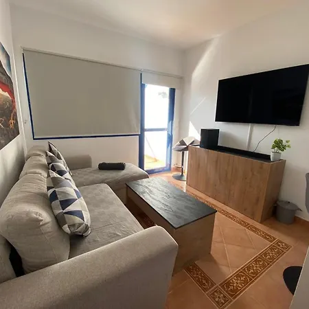 Sun & Pool Apartament